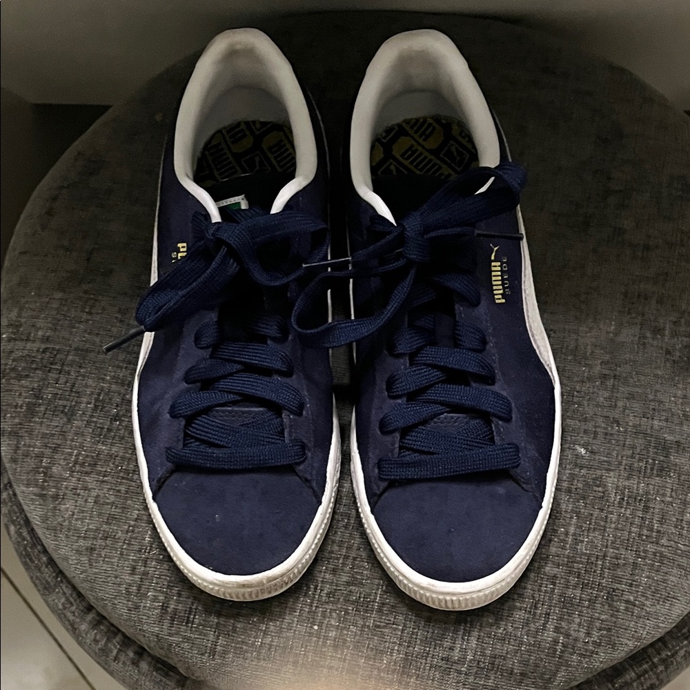 🚨FINAL PRICE🚨 Puma Classic Big Kids Size 6 Navy Sneakers Women 7.5